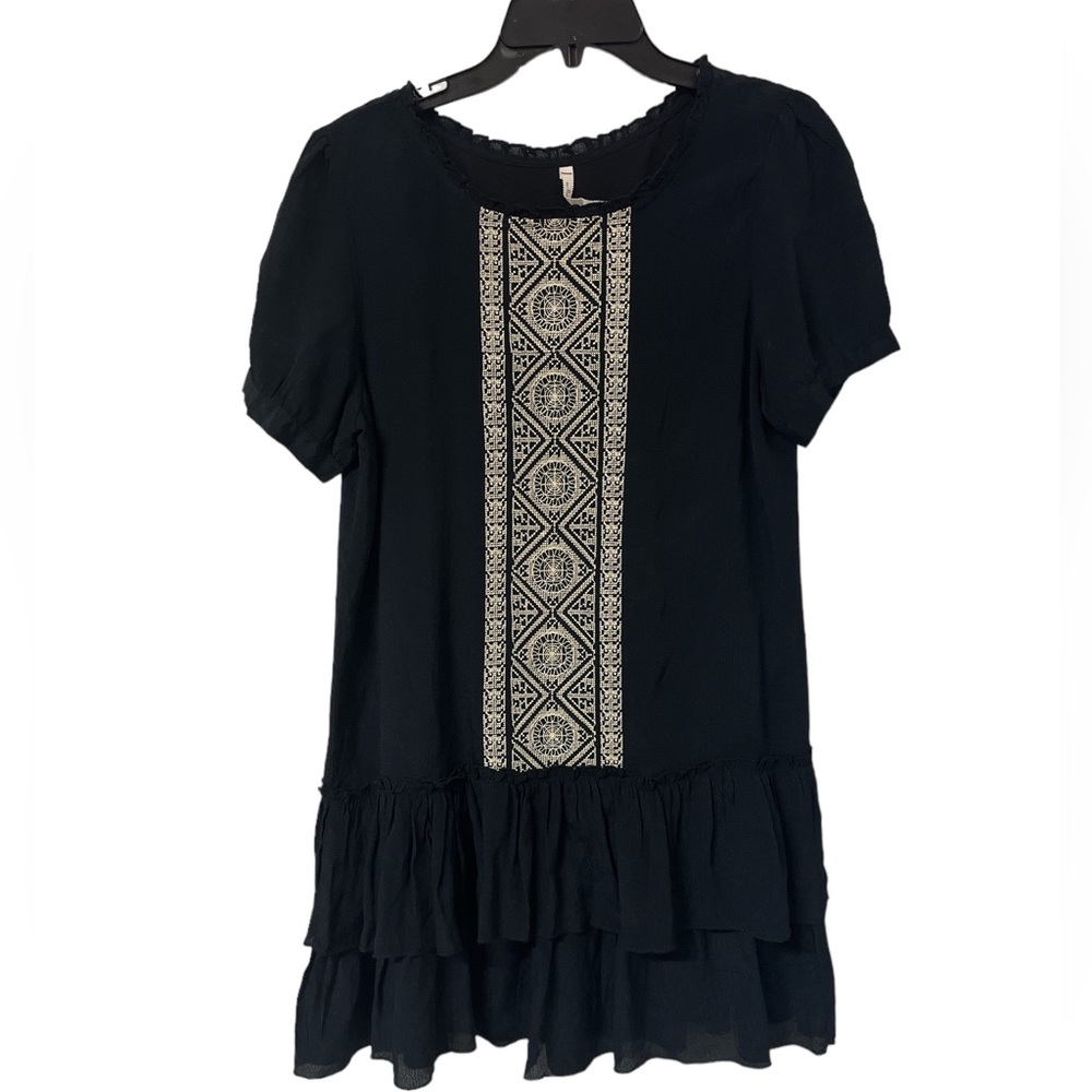 Willow and clay size Medium. Tiers two layers Rayon dress